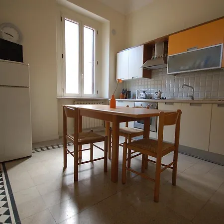Apartment Center Vasto